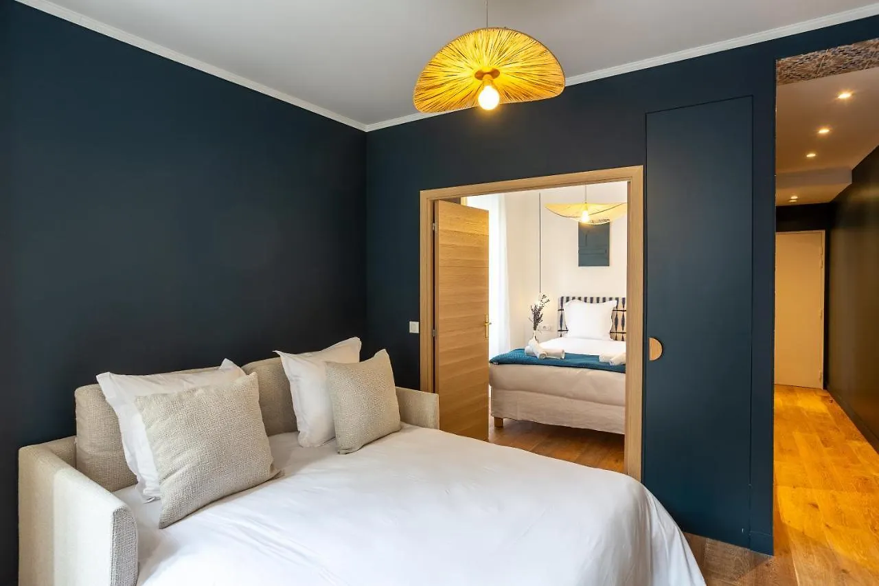 The Blue Downtown Montmartre Apartment *