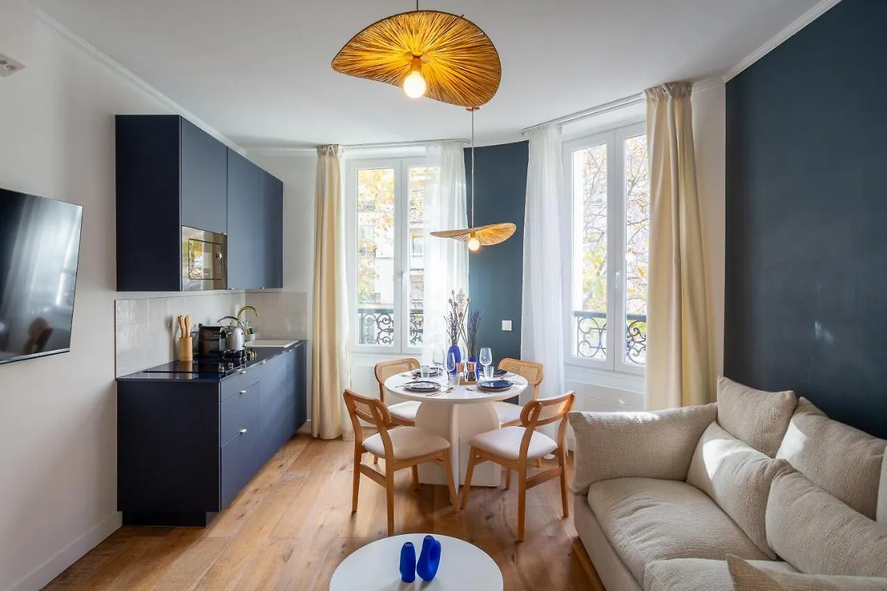 The Blue Downtown Montmartre Apartament *